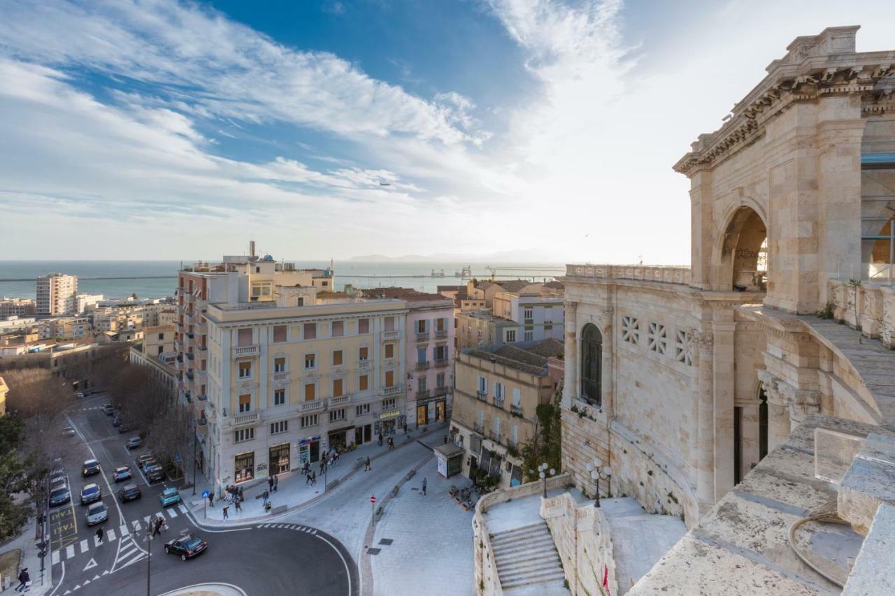 Castello House Apartment Cagliari Bagian luar foto